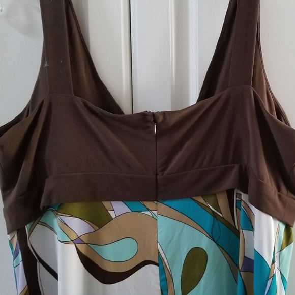 PLUS SIZE-DRESS - Picture 2 of 2